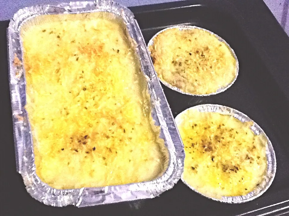 Snapdishの料理写真:My mom's homemade Beef Lasagna❤ Once u try,u never let the taste's on ur tounge it go|Aldina Febriyantiさん