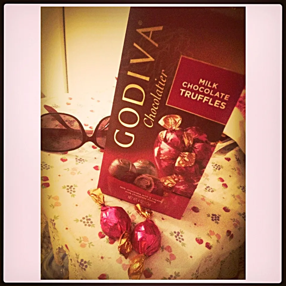 Godiva truffles,|shaine91さん