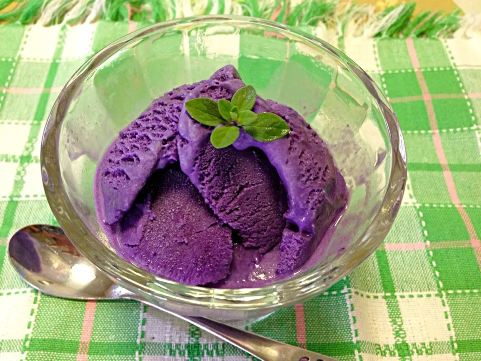 Snapdishの料理写真:phil.murasaki imo☆ice cream|rubyjaneさん