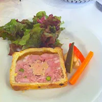 Snapdishの料理写真:Pâté en croûte