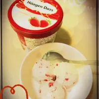 Snapdishの料理写真:ice cream|dongさん