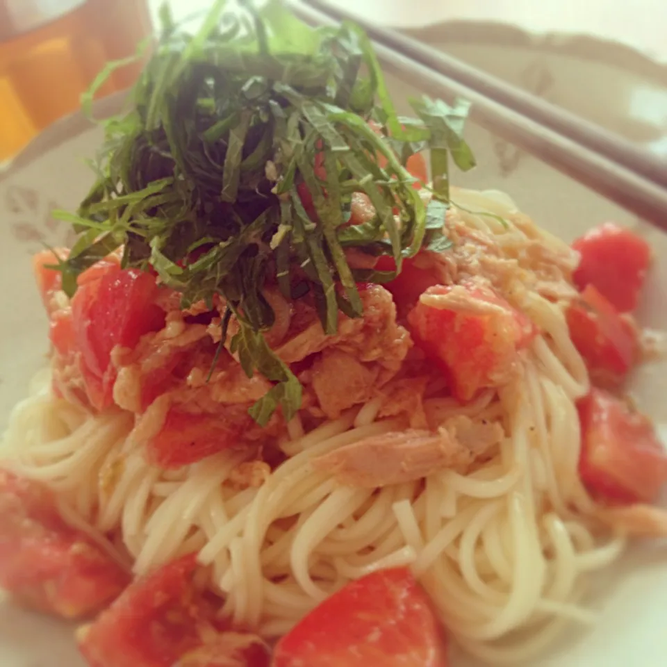 トマトとツナの冷たい麺✨|シーチキンさん