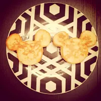 Snapdishの料理写真:Pancakes are always better when shaped like Mickey Mouse! :)|heather templetonさん