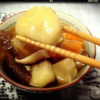 Snapdishの料理写真:じぇじぇじぇ！あんべちゃんのまべぶ汁🍲🌊