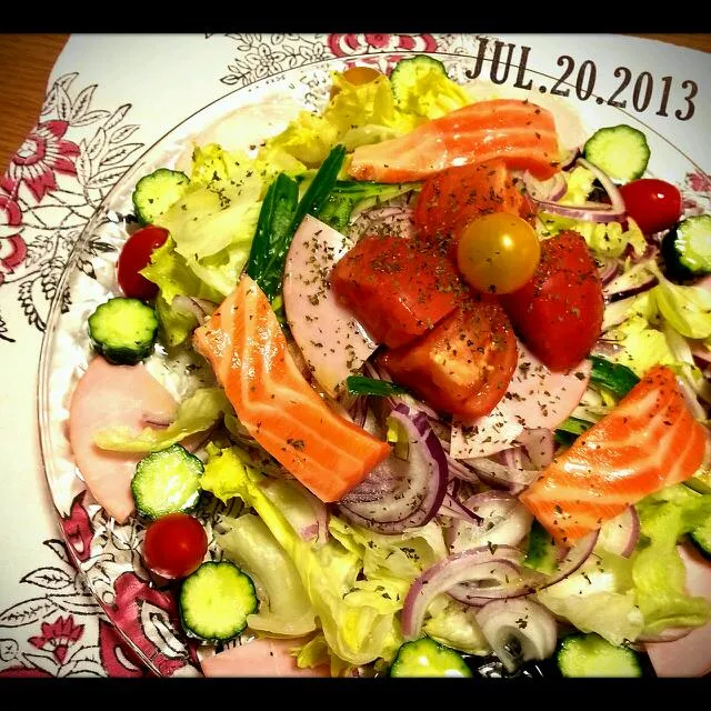 TOMATOとサーモンのSALAD|*ikuko*さん