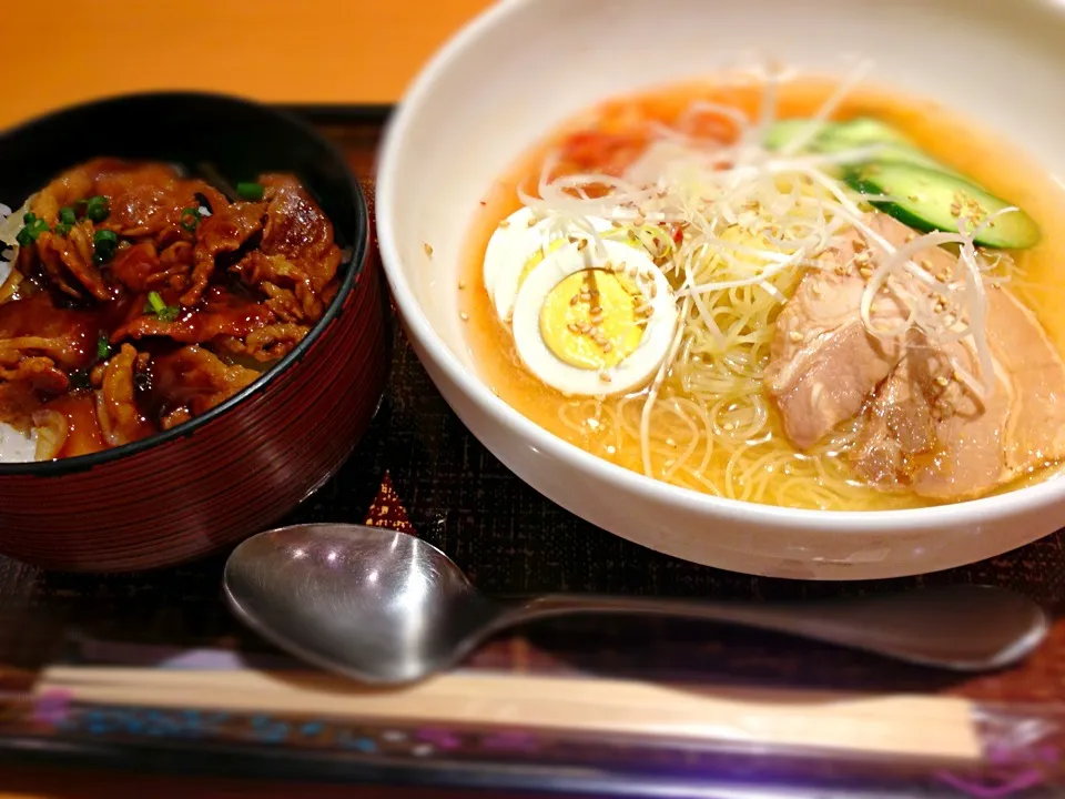 さっぱりカペリーニ冷麺風とミニ牛カルビ丼|ryutaさん