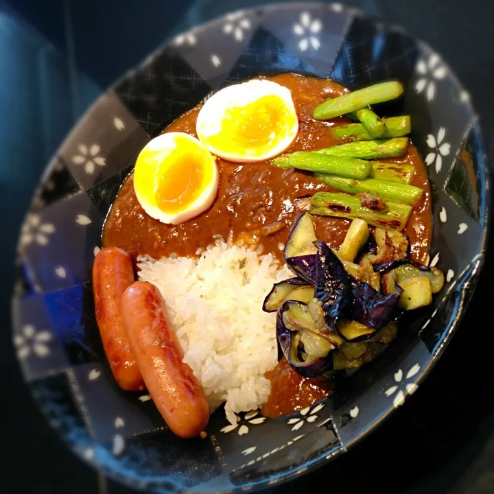 お昼はカレー レトルトやけどねw|takarkiさん