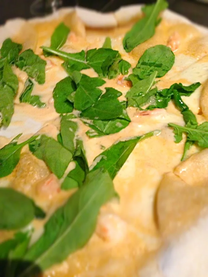 Snapdishの料理写真:Pizza with shrimp&cream sauce|Joiajoyさん