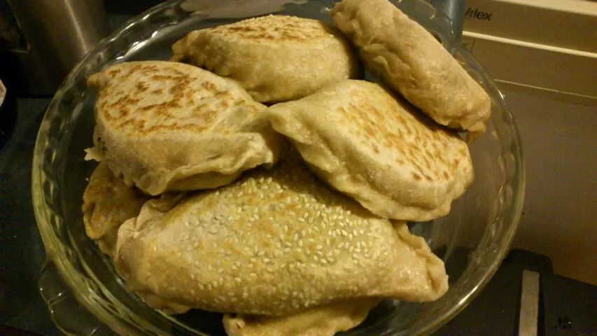 Chinese pancakes with mince and vege stuffings|Judy huさん