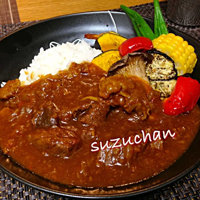 夏野菜の牛すじカレー|suzuchan🐶さん