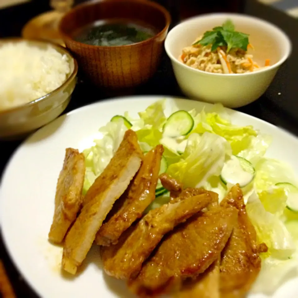 豚の味噌漬け焼きの晩ご飯|mikaさん