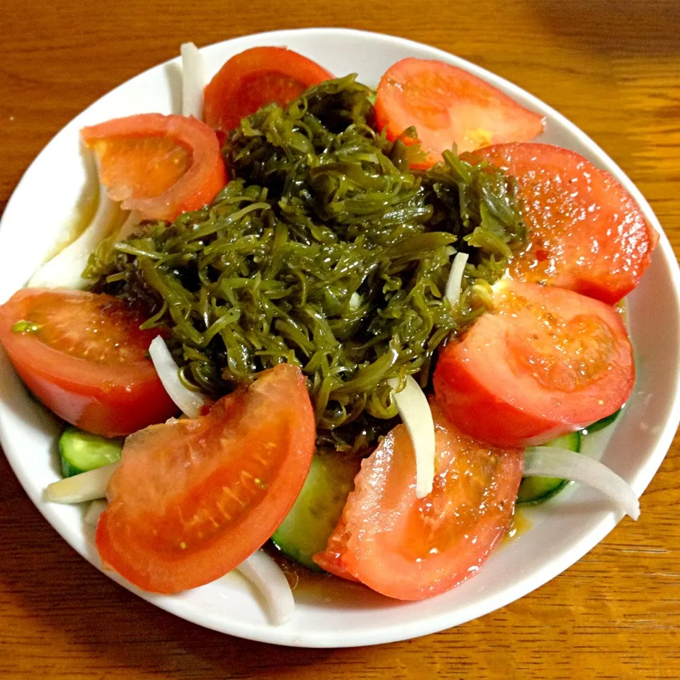 めがぶ山盛り！豆腐が隠れてるよサラダ|ももさん