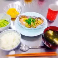 鮭のホイル焼き|(*^^*)さん