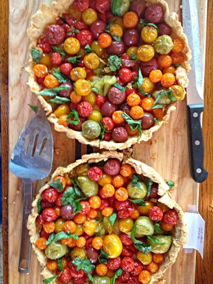 cherry tomato tarts|Matthew Cashenさん