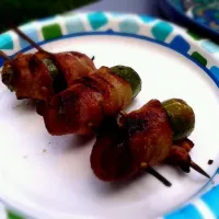 bacon wrapped bbq jalapenos stuffed with cream cheese|ryan goldenさん