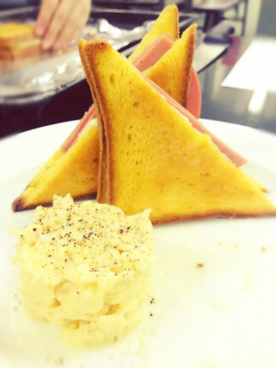 Pumpkin toast with black pepper mortadella, cheddar and scramble egg|Prae~*さん