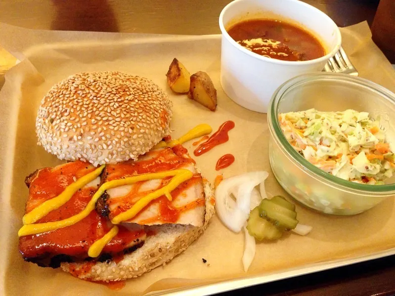 Pork Loin Sandwich,  Chilli and Coleslaw|chan mitsuさん