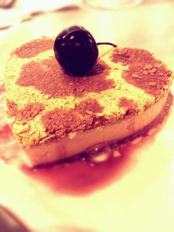 Snapdishの料理写真:blackcherry wine yogurt cake ♥|mik limさん