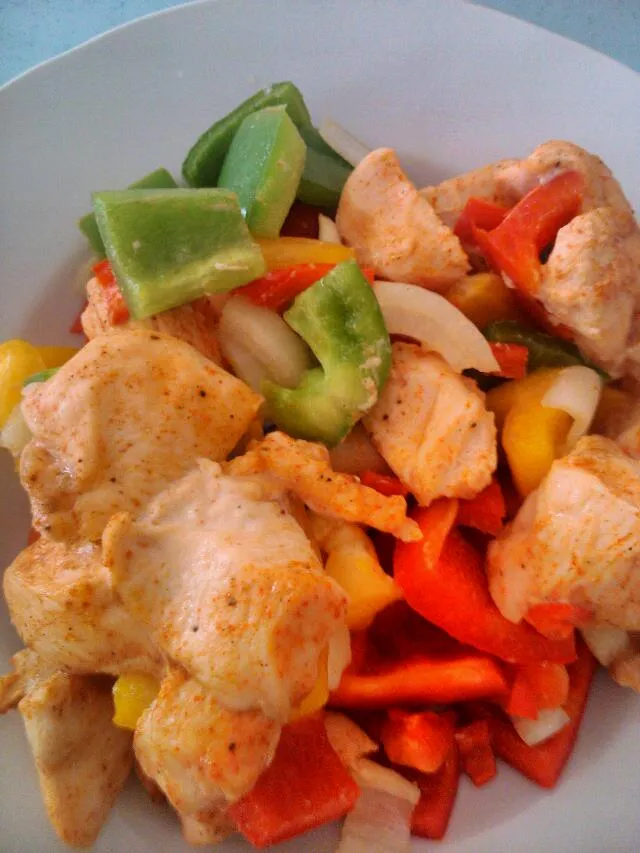 boiled chicken and bell peppers|Helen Leeさん