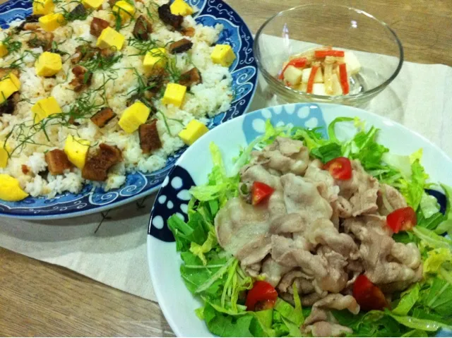 ひつまぶし風酢飯・豚冷しゃぶサラダ・長いもとカニかまワサビ醤油|まーままさん