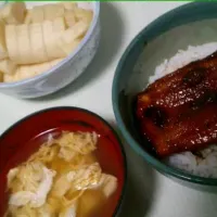 鰻の蒲焼き、かき玉汁、漬物|するめいかさん