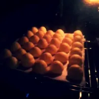 Snapdishの料理写真:Now Baking - Creampuffs|John Markさん