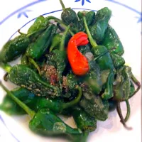 Snapdishの料理写真:Pimentos de Padron|claraさん