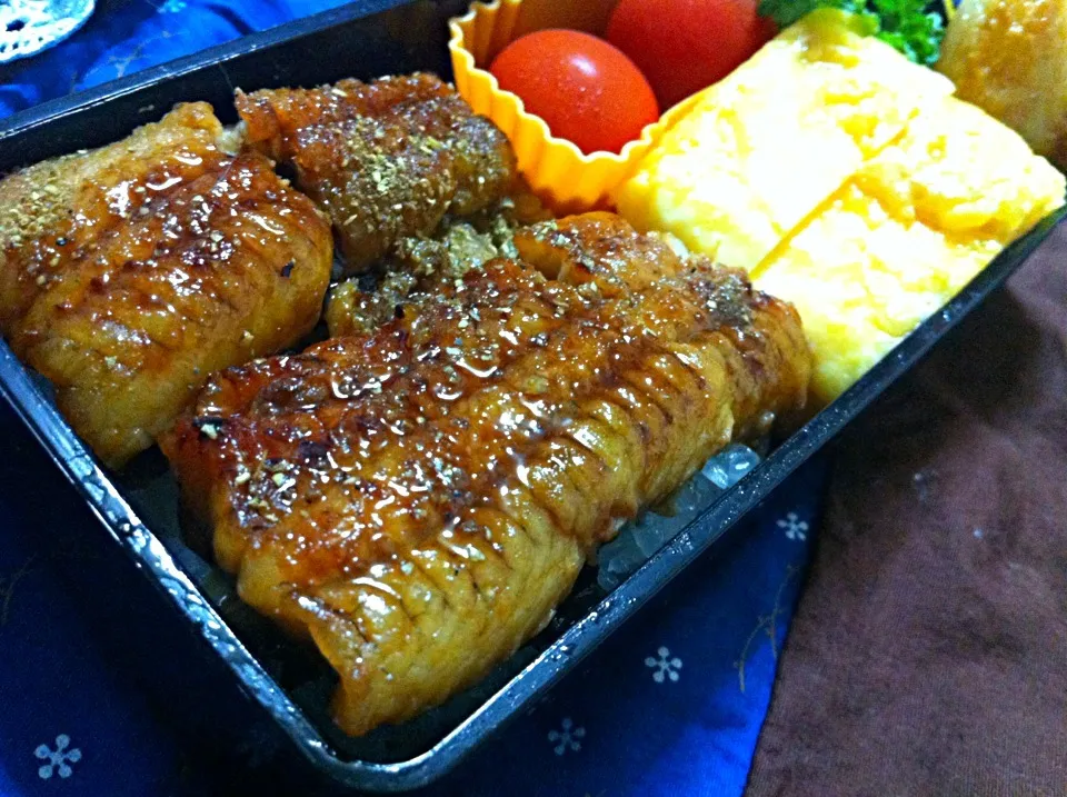 出遅れたけど鰻のっけ弁当|hanaさん