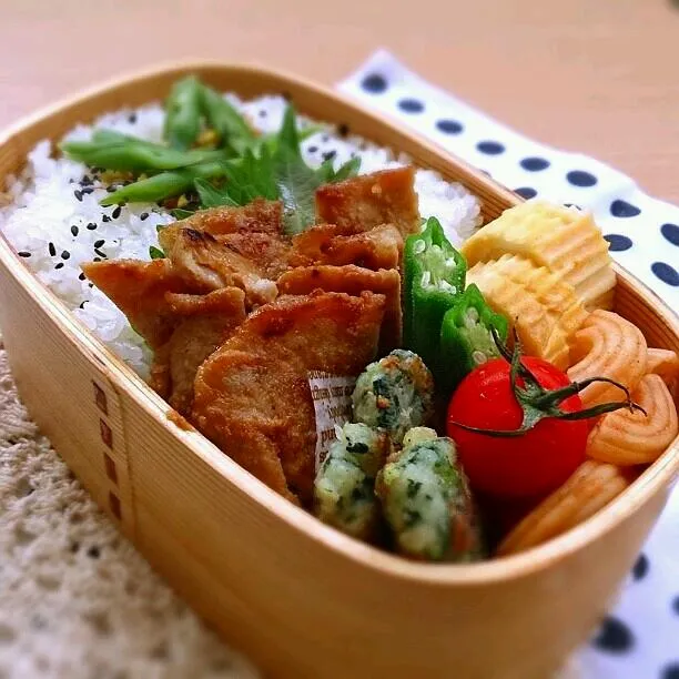 Snapdishの料理写真:豚肉の味噌漬け弁当  旦那様のお弁当|とだともさん