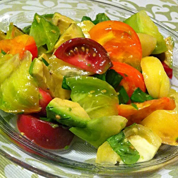 Heirloom Tomato and Avocado Salad|Nanaさん