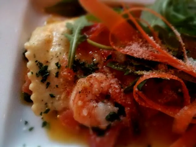 lobster and crab ravioli with shrimp|wendyさん