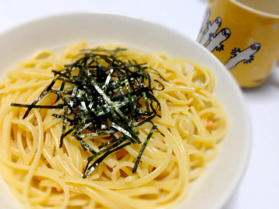 Snapdishの料理写真:明太子生クリームパスタ|まっこもさん