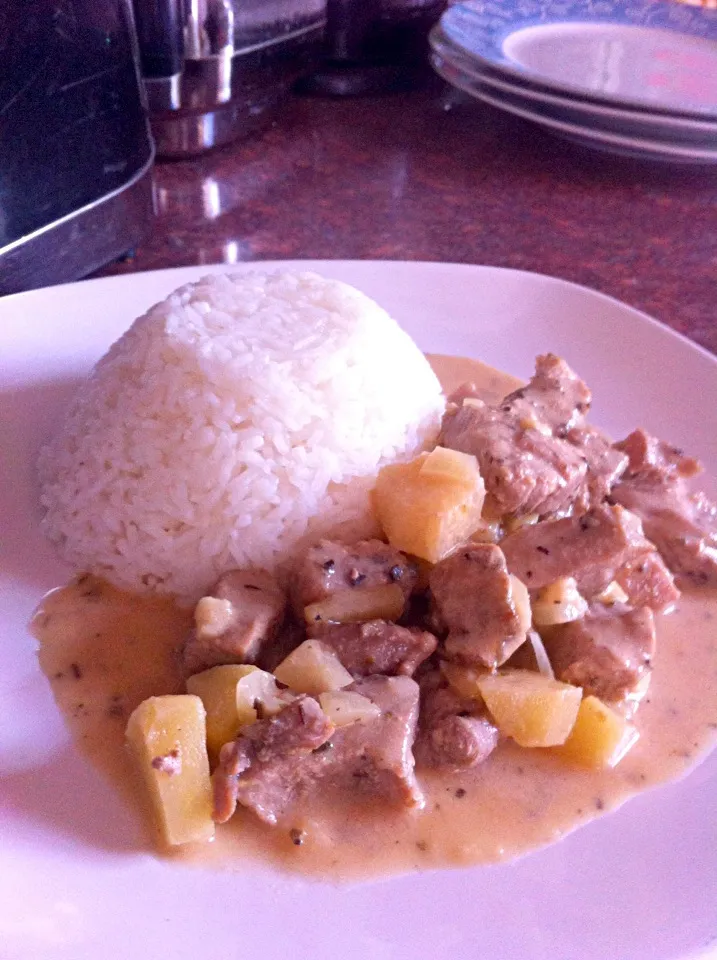 Snapdishの料理写真:Pork with a apple and pear sauce|joanna lyddiattさん