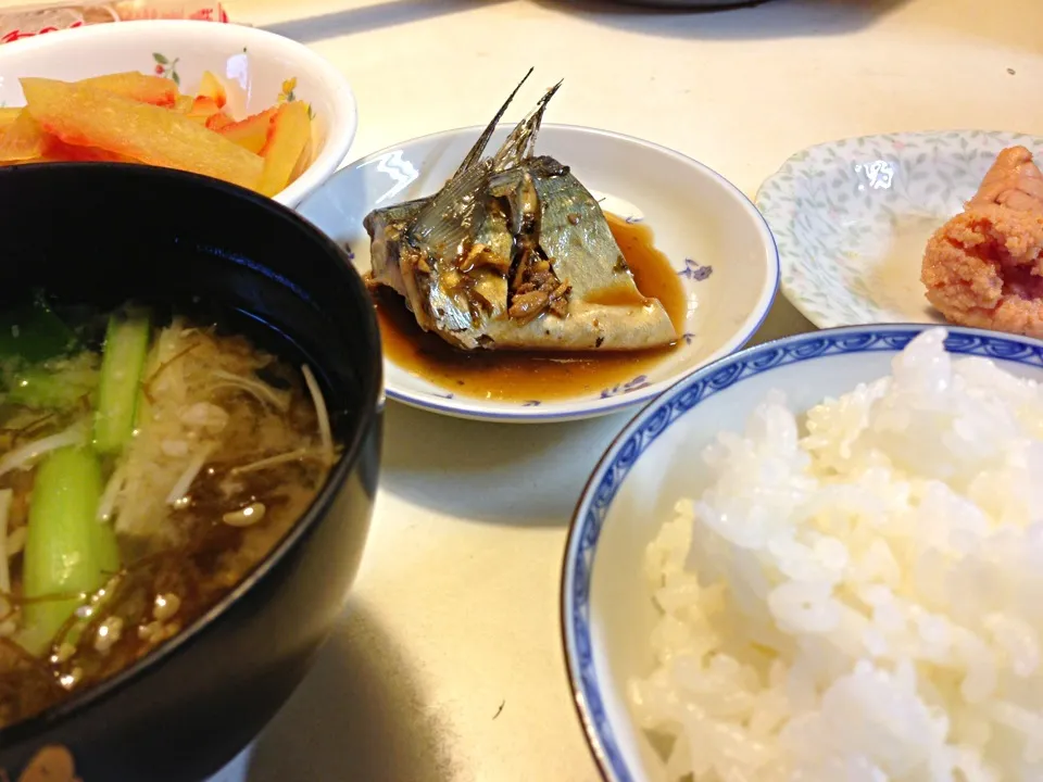 サバ煮 モズク味噌汁 朝食|sasaちゃんこ😎さん