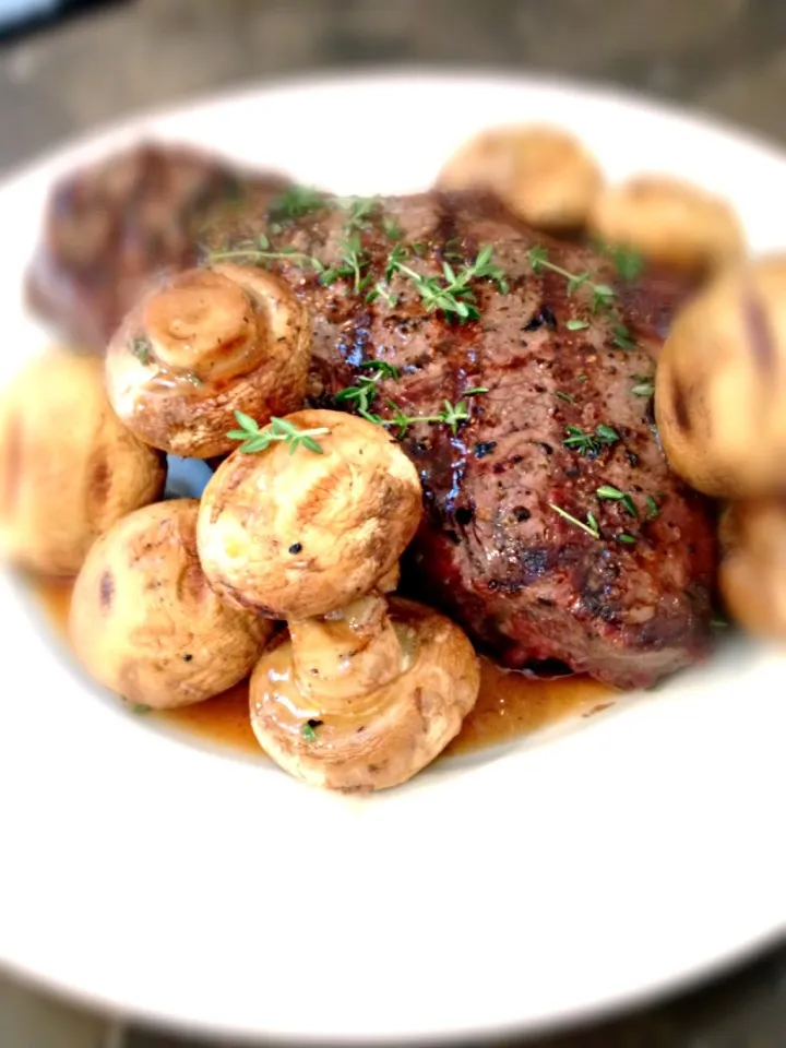 Steak N Shrooms|chris bowdenさん