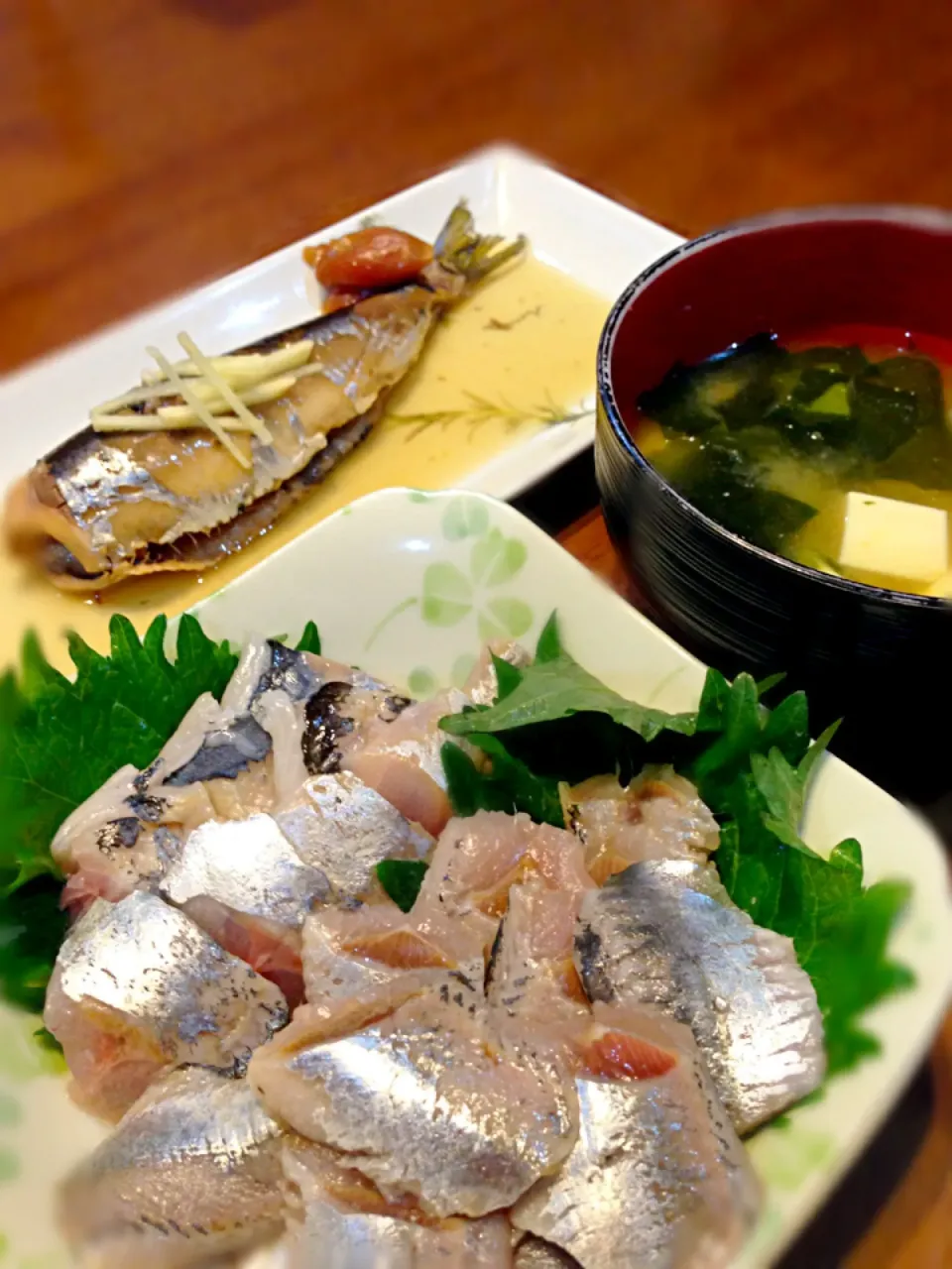 アジとイワシの刺身とイワシの梅煮🐟|おかっぴーさん