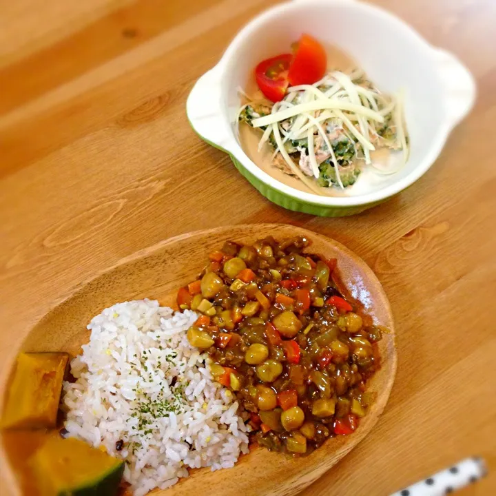 ひき肉と豆のカレー( ^ω^ )❤|さきさん