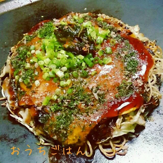 Snapdishの料理写真:山豊の広島菜キムチ入りお好み焼きチーズのせとろけるチーズのせ|シェリリンさん