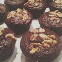 Snapdishの料理写真:Semi-homemade chocolate walnut muffins|Anneさん