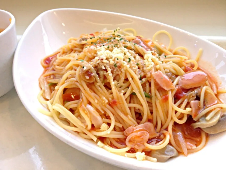 今日の社食はあんかけスパ。440円。あんかけの量が少ないかもw|ルーア・ブランカさん