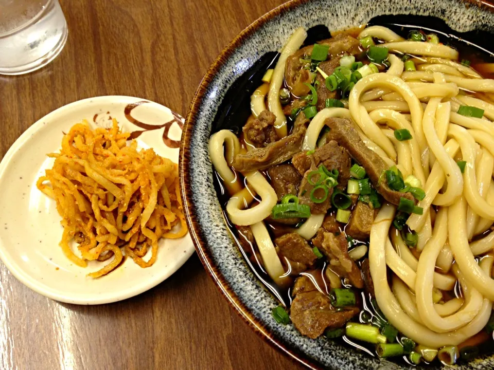 Snapdishの料理写真:小倉名物！ドギドギうどん(牛スジ肉うどん)|Hazukiさん