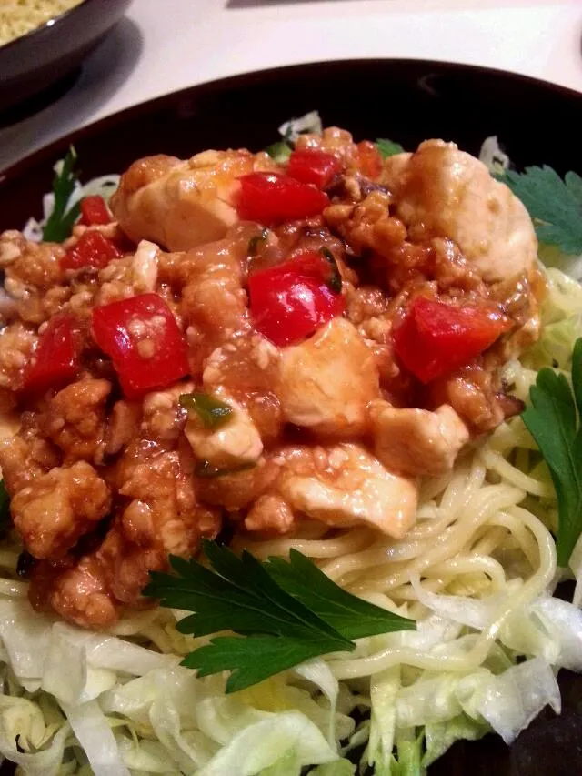 『創味焼き肉のたれ』を使っての麻婆豆腐で麻婆麺(^o^)|ふりるさん