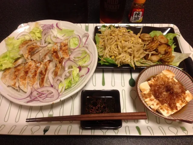 焼きギョウザ、もやし玉、焼きホタテ、冷奴！(=ﾟωﾟ)ﾉ✨|サソリさん