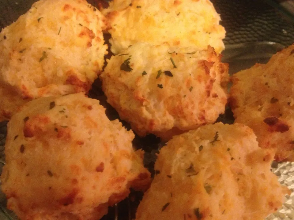 Garlic Cheddar Biscuits|Michelleさん