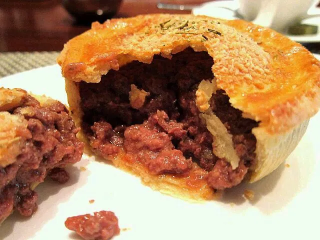 English beef pie|Ernest Tseさん