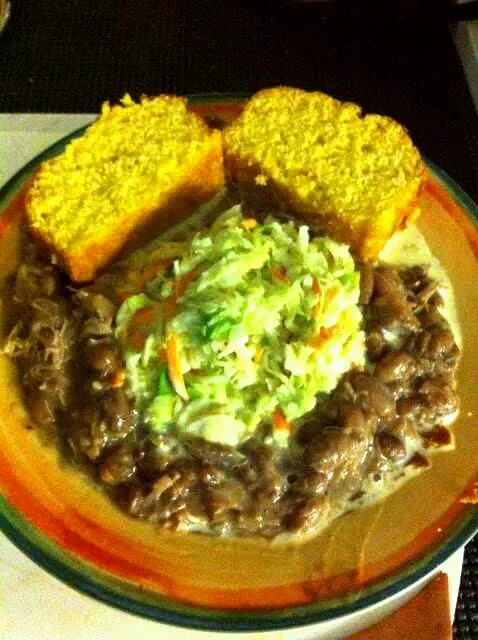 Pinto Beans with smoked Turkey coleslaw and sweet Corn bread|Kevin Fatbelly Coleさん