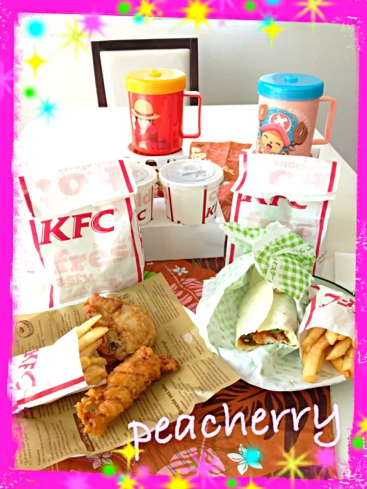 Snapdishの料理写真:今日のお昼はKFC"((∩´︶`∩))"|☆ぴ〜ちゃん☆さん