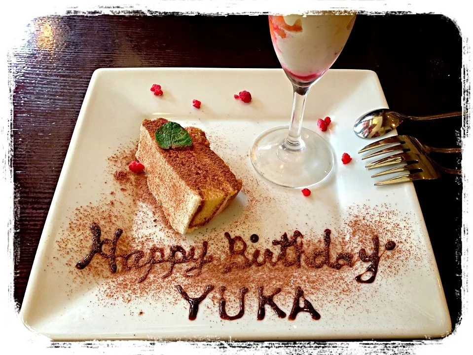 お誕生日ケーキ🎂|Yukaさん