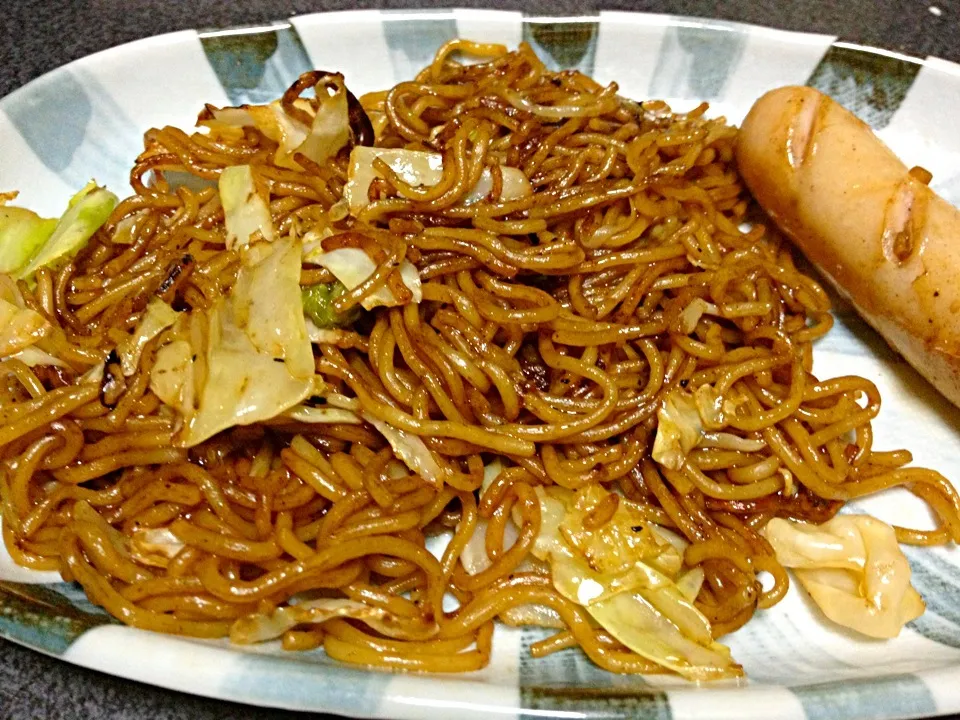 #夕飯  イケメン焼きそばと主婦フランク いっただっきまーーす|ms903さん