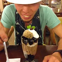 Snapdishの料理写真:コーヒーゼリーパフェ|古津陽菜さん